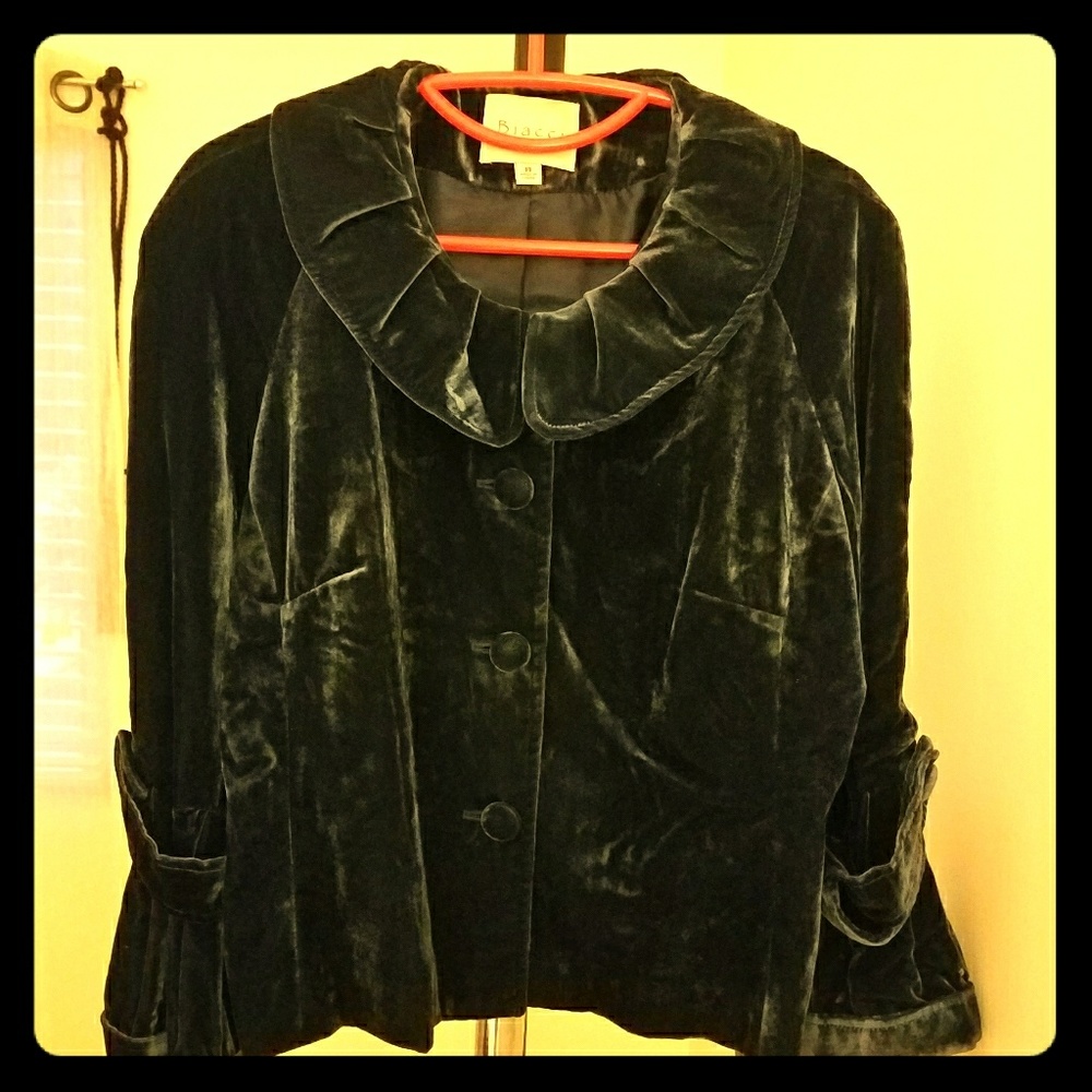 Women's clothing